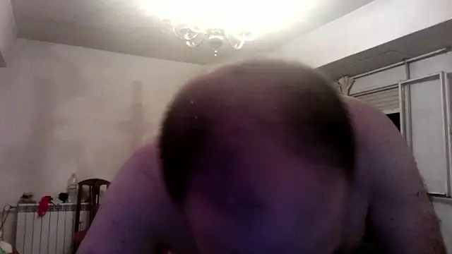 Snapshot of spartan24cm chatting on June 17, 1:27 am spartan24cm online show from June 17, 1:27 am