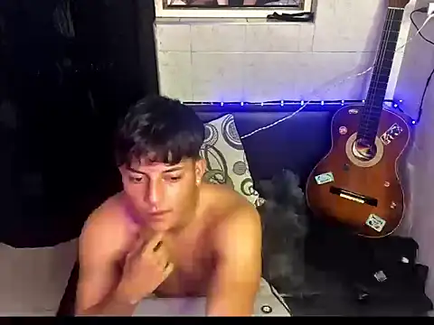 kevpz online show from December 3, 6:47 am