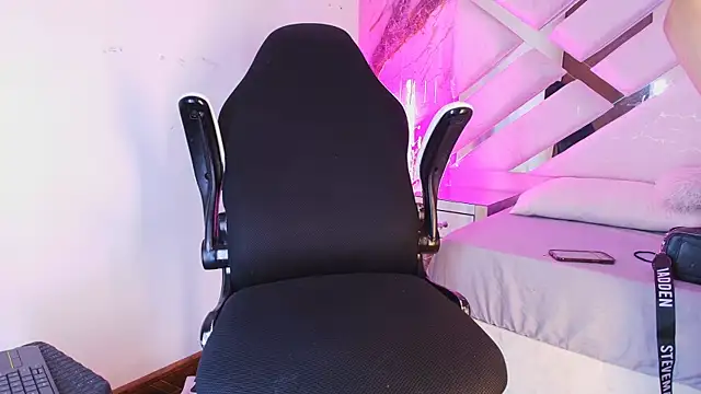 Isa Villaa online show from March 25, 3:28 am