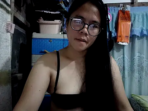 xxdreamgirl69 online show from March 11, 9:53 pm