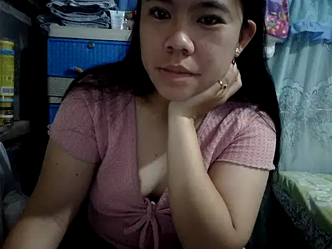 xxdreamgirl69 online show from April 5, 10:05 pm