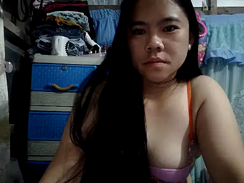 xxdreamgirl69 online show from April 8, 10:11 pm