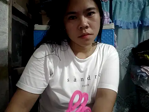 xxdreamgirl69 online show from March 29, 9:05 pm