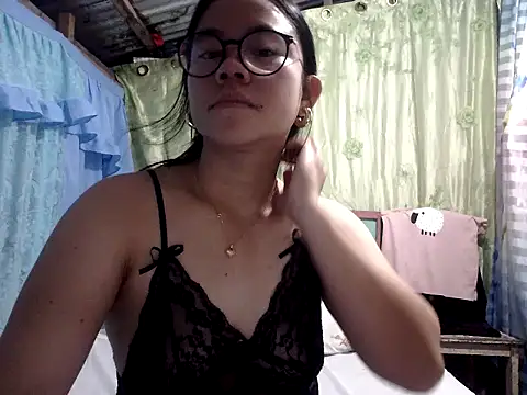 xxdreamgirl69 online show from February 6, 10:06 pm