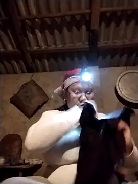 LeoPet2x online show from April 2, 4:24 pm