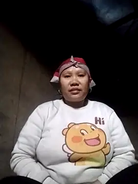 Snapshot of LeoPet2x chatting on January 7, 8:30 am LeoPet2x online show from January 7, 8:30 am