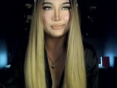 urfuckingdoll69 online show from May 13, 6:53 am