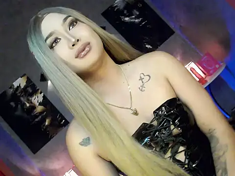 urfuckingdoll69 online show from March 11, 7:46 am