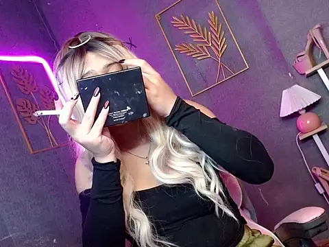 urfuckingdoll69 online show from February 28, 6:57 am