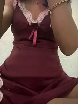 Snapshot of Namratajainn chatting on February 6, 4:14 pm Namratajainn online show from February 6, 4:14 pm