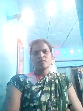 Snapshot of Savitalodhipal chatting on December 1, 3:13 pm Savitalodhipal online show from December 1, 3:13 pm