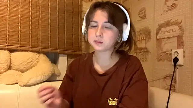 Snapshot of Tessa_Muse chatting on November 30, 3:24 pm Tessa Muse online show from November 30, 3:24 pm