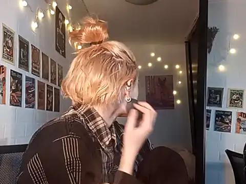 AmyGrok online show from December 2, 12:40 pm