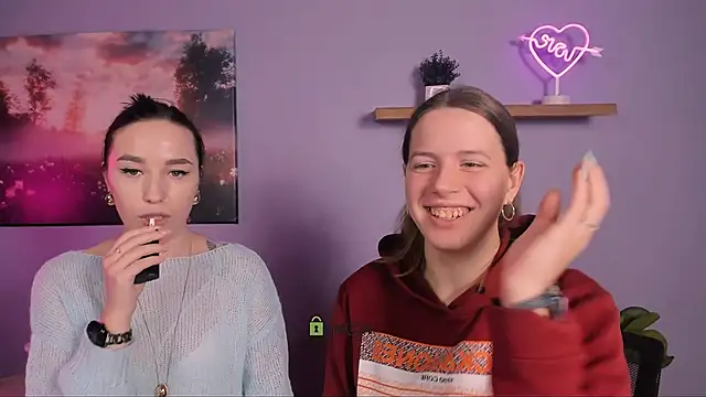 Snapshot of aylin_mirage chatting on December 2, 10:06 am aylin mirage online show from December 2, 10:06 am