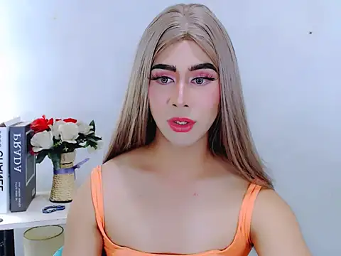 Seductive Paloma online show from April 10, 3:30 pm