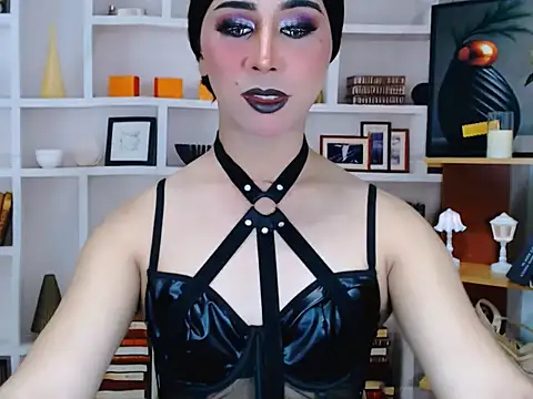 Seductive Paloma online show from May 7, 5:16 pm