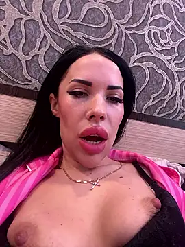 Sweet little gir online show from January 7, 9:14 am