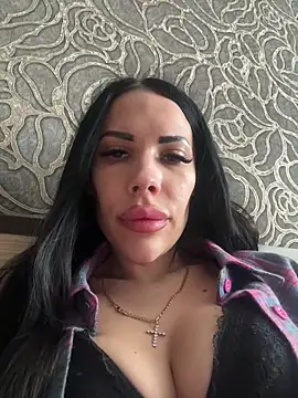 Snapshot of Sweet_little_gir chatting on January 15, 9:23 am Sweet little gir online show from January 15, 9:23 am