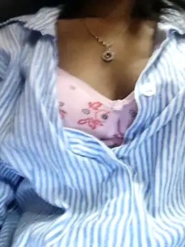 Isha Liha online show from December 5, 9:08 am