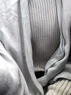 Isha Liha online show from January 10, 7:15 am