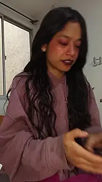 Emma Everett online show from January 15, 1:25 pm