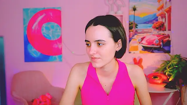 KateWillows online show from January 15, 8:40 am