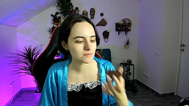 KateWillows online show from February 21, 4:25 am