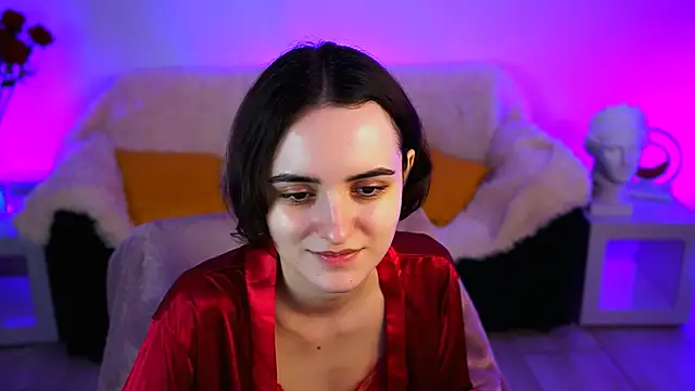 KateWillows online show from March 5, 4:31 am