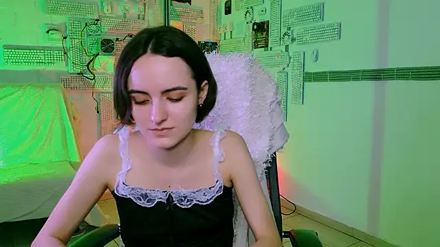 KateWillows online show from February 11, 4:12 am