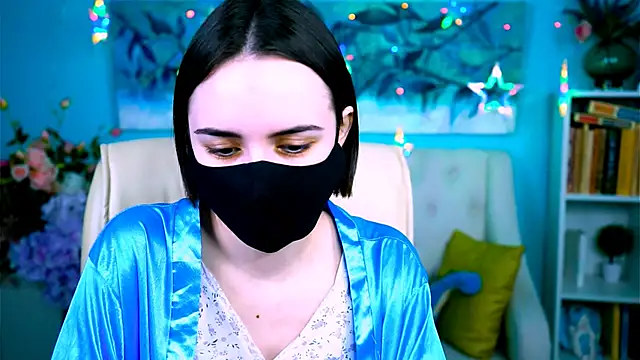 KateWillows online show from March 26, 4:22 am