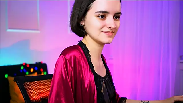 KateWillows online show from February 14, 4:13 am