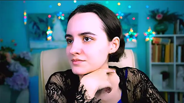 KateWillows online show from February 22, 4:59 am