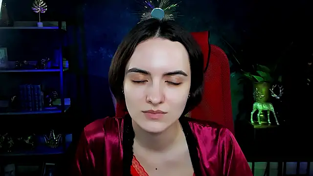 KateWillows online show from February 19, 4:31 am