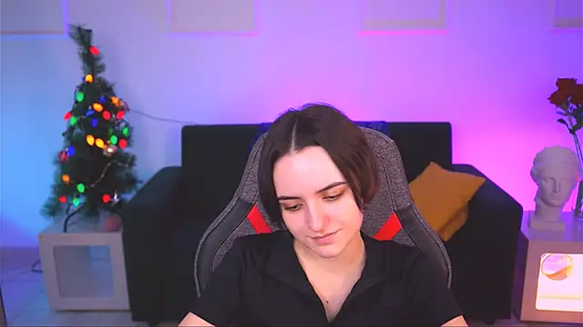 KateWillows online show from December 20, 4:26 am