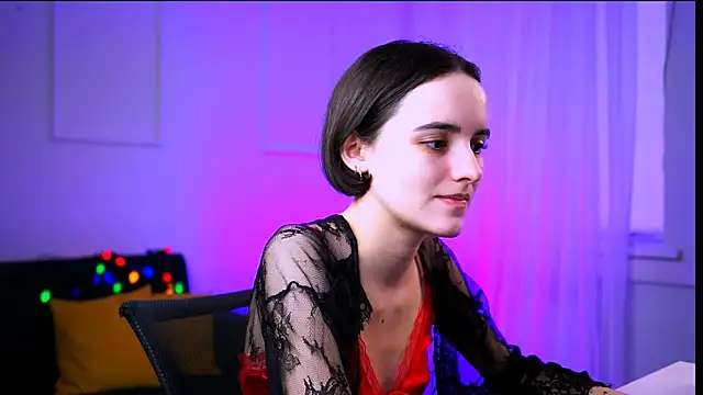 KateWillows online show from February 20, 4:53 am