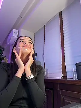 cordeliawow online show from December 23, 5:29 am