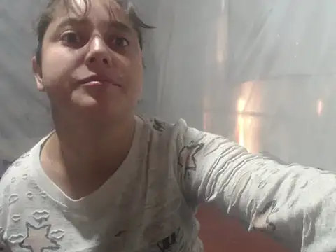 sammyyblondee online show from February 25, 3:01 pm