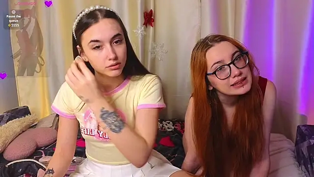 sunny luna online show from January 15, 10:07 am