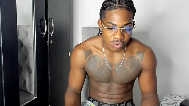 Darktemp  online show from February 24, 11:33 am