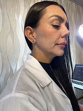 SofhiaTaylor online show from December 20, 11:29 pm