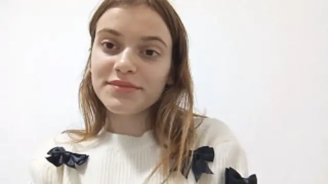 MildredVillareal online show from December 3, 3:11 pm