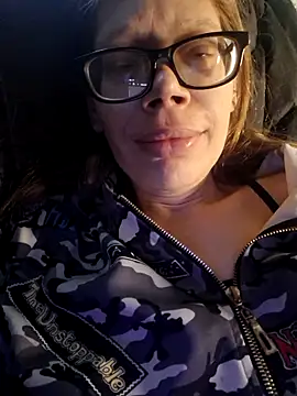 KrisCP online show from December 19, 6:05 am