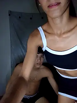 loveof twolove2 online show from November 30, 9:37 pm