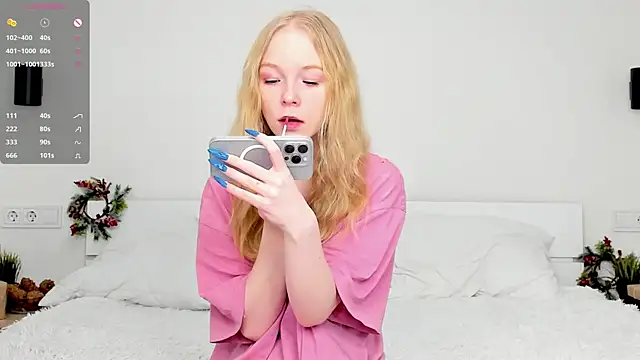 GhisllaineWestler online show from January 13, 4:27 am