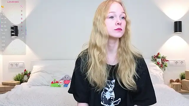 GhisllaineWestler online show from February 7, 5:15 am