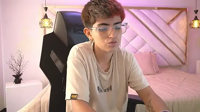 valeryevansvg online show from November 28, 2:28 pm