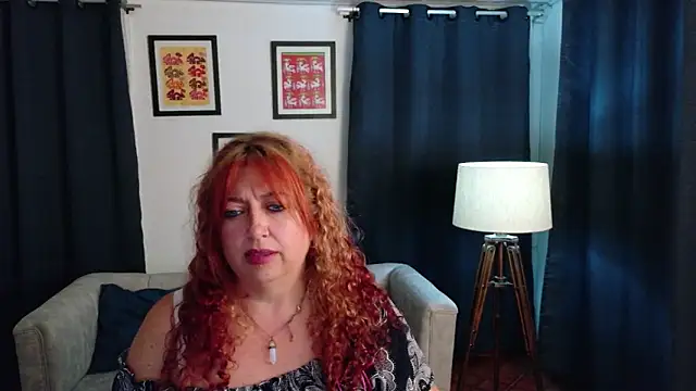Snapshot of MilfArlet chatting on June 3, 2:33 pm MilfArlet online show from June 3, 2:33 pm