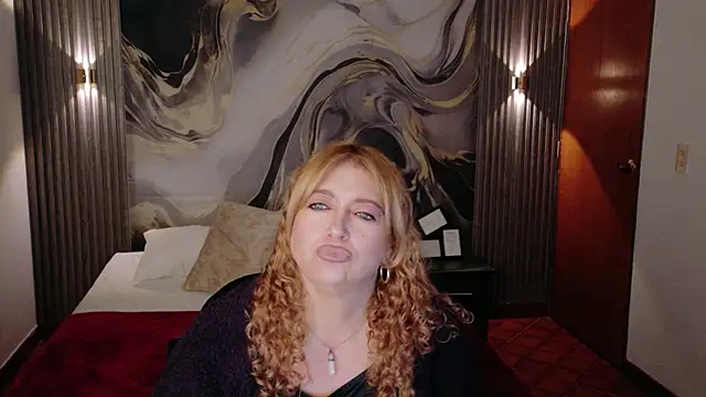 MilfArlet online show from February 18, 1:18 pm