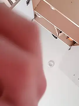 FreeRich online show from December 23, 4:34 am