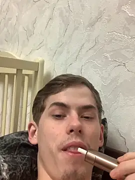 FreeRich online show from December 22, 2:11 am